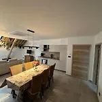 Du Fenil Appartement