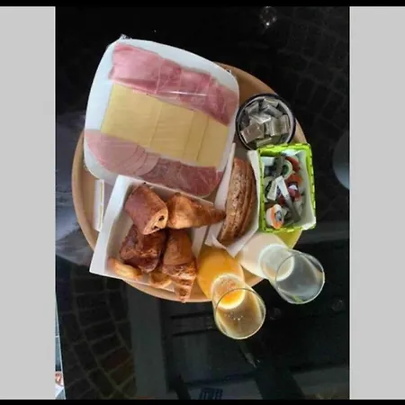 Du Fenil Апартаменты *